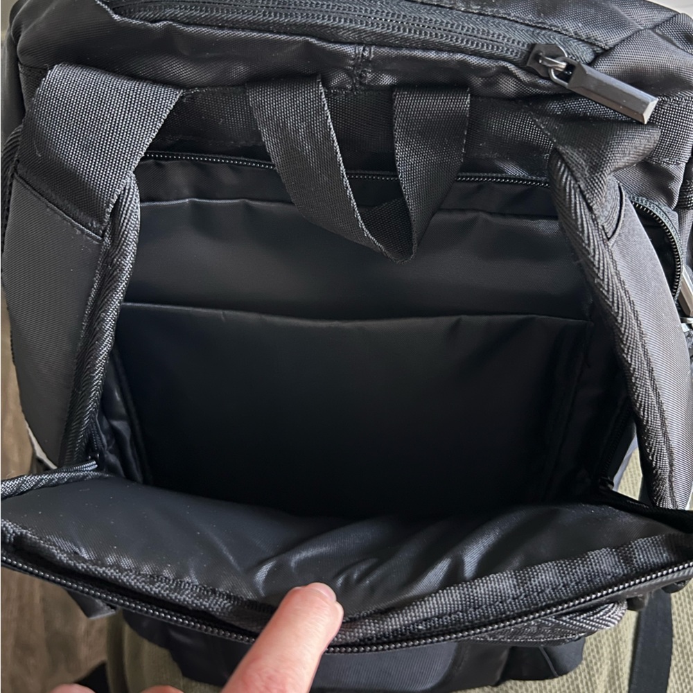Tactical Backpack - Picture 4 of 7